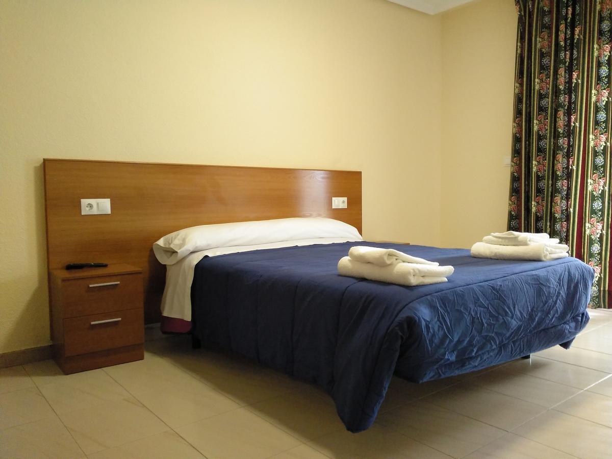Hostal Orly Camponaraya 外观 照片
