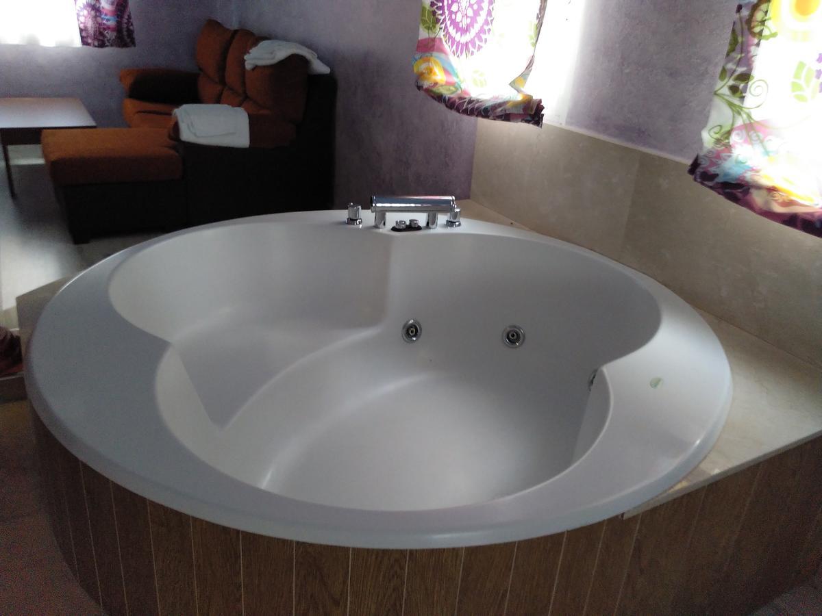 Hostal Orly Camponaraya 外观 照片